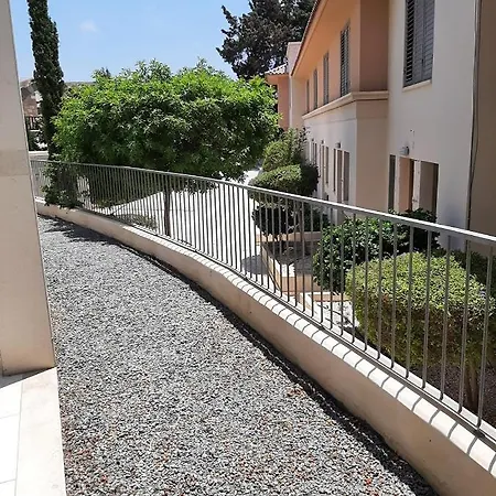 The Lighthouse * パ フォス